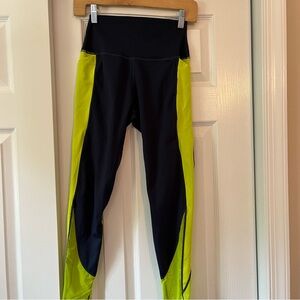 Senita athletic leggings size medium